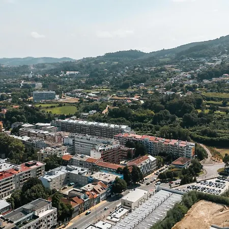 Loft Station Апартаменты Гимарайнш