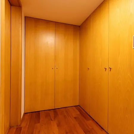 Loft Station * 吉马良斯