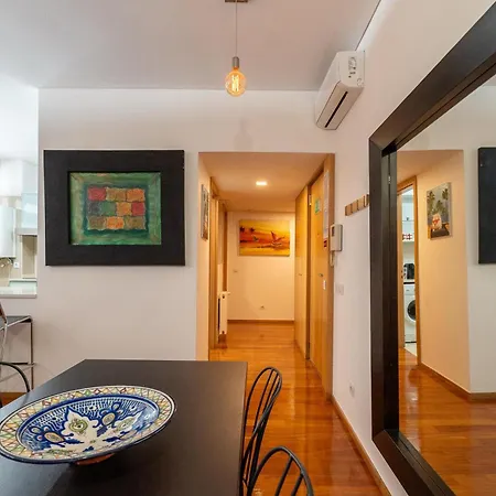 Loft Station Гимарайнш