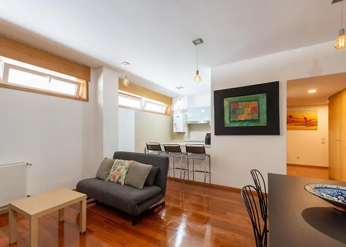 Loft Station Апартаменты Гимарайнш